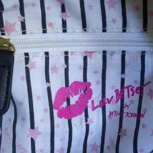Luv betsy lexie betsy johnson backpack. 380 Betsey Johnson | Bags | Luv Betsy Lexie Betsy Johnson  main image 4